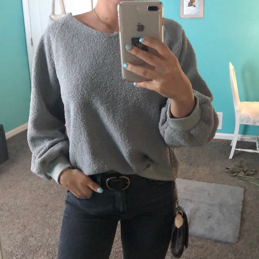 Angashion Sweater